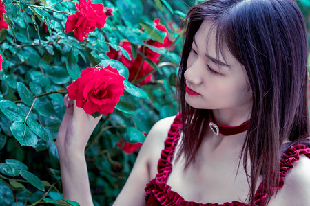 研学游、亲子游“热”力十足 我国多个口岸客流创新高